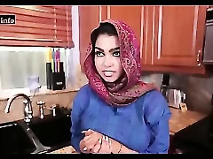 Árabe hijabi Muslim fica selvagem em sexo hardcore